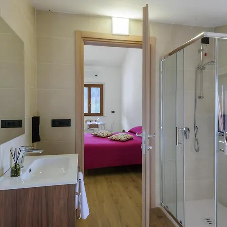 Awesome In With Kitchen Appartement *