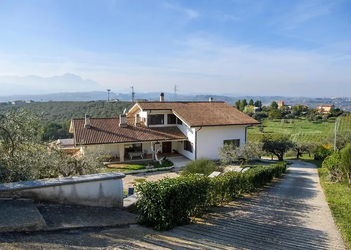 Апартаменты Amazing In With Wifi *